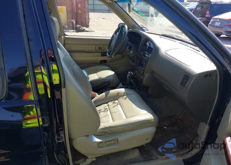 2000 Infiniti Qx4 from USA, damaged, VIN JNRAR07Y1YW082545